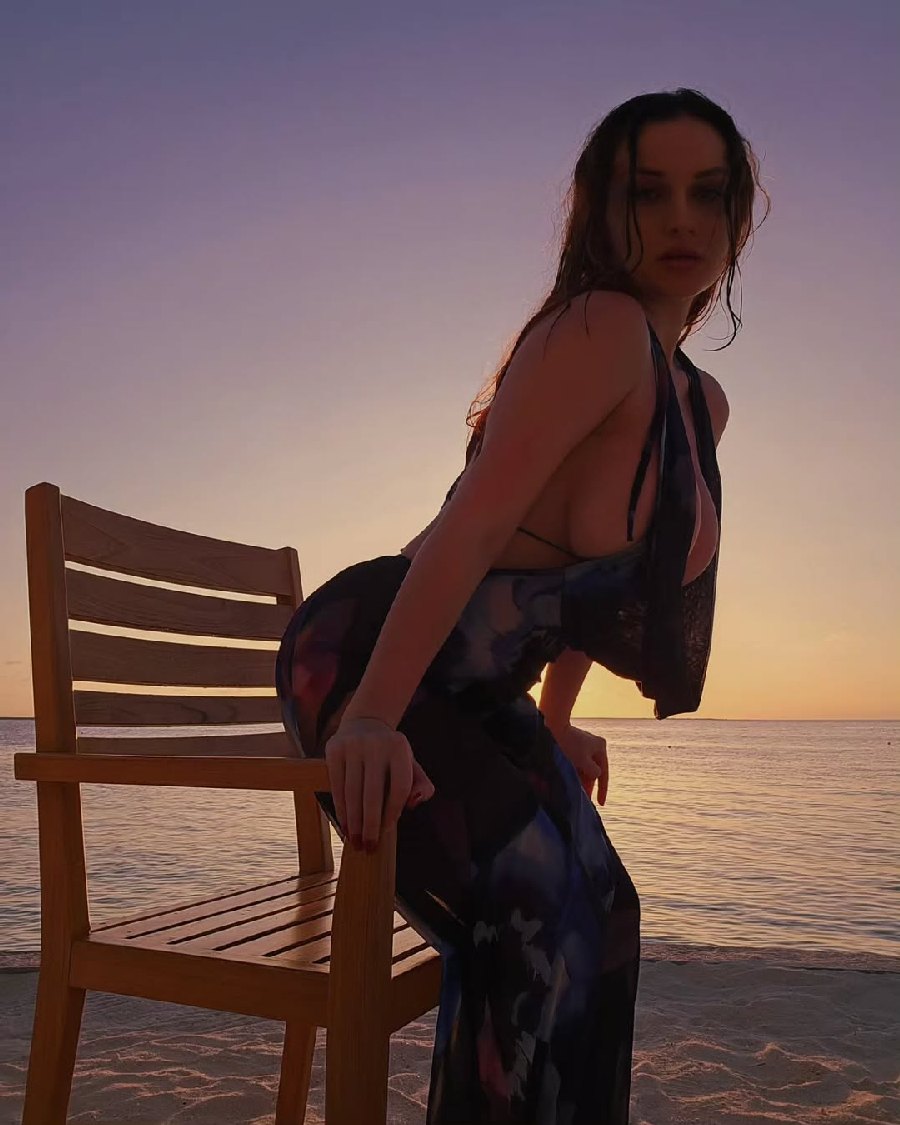 Sexy girl Miranda Faith nude in Jeddah