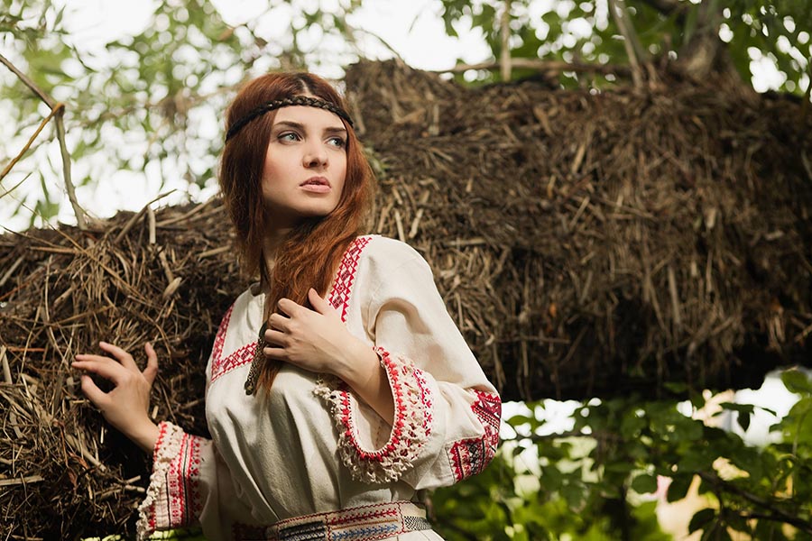 Women in Slavic costumes in Jeddah