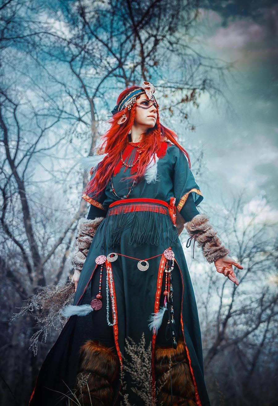 Girls in Slavic costumes underwear in Jeddah