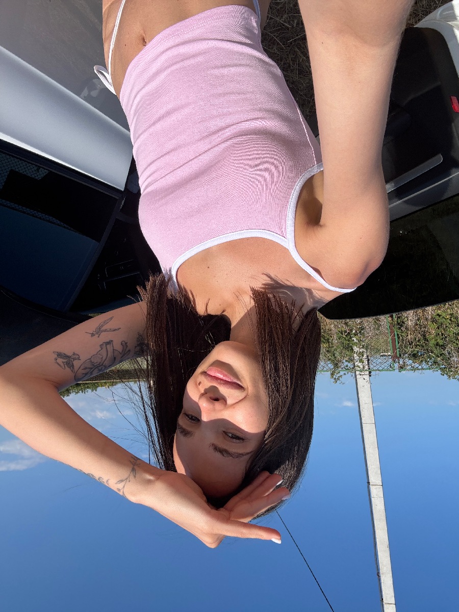 Sexy model Tina in Jeddah